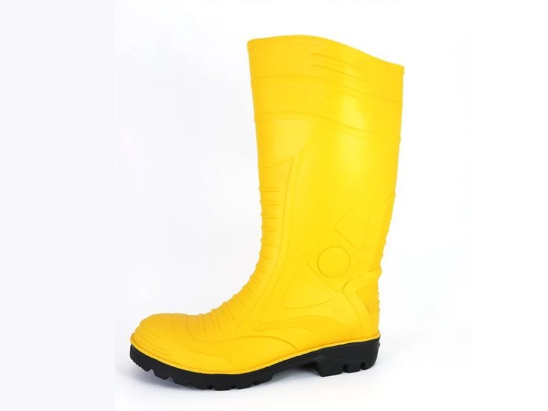 Anti-slip shoes and rain boots