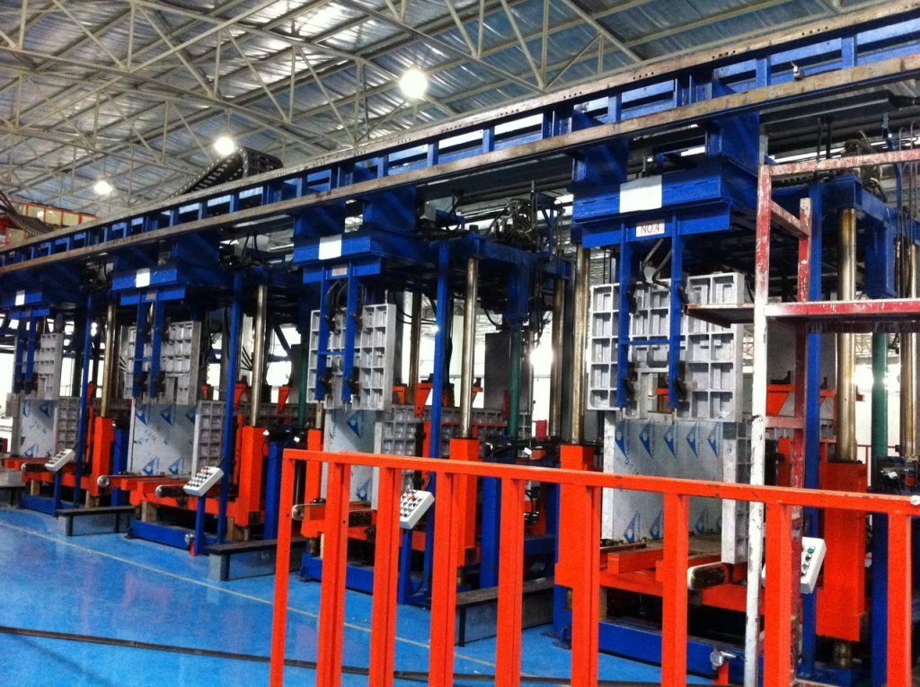 refrigerator cabinet foaming line