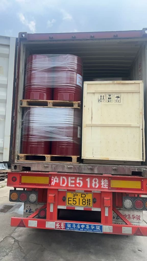 Dominican · Foam Material+PU Spray Foam Machine SHIPMENT